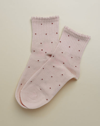 Mini Dots Ruffle Socks – Women's Quarter Socks