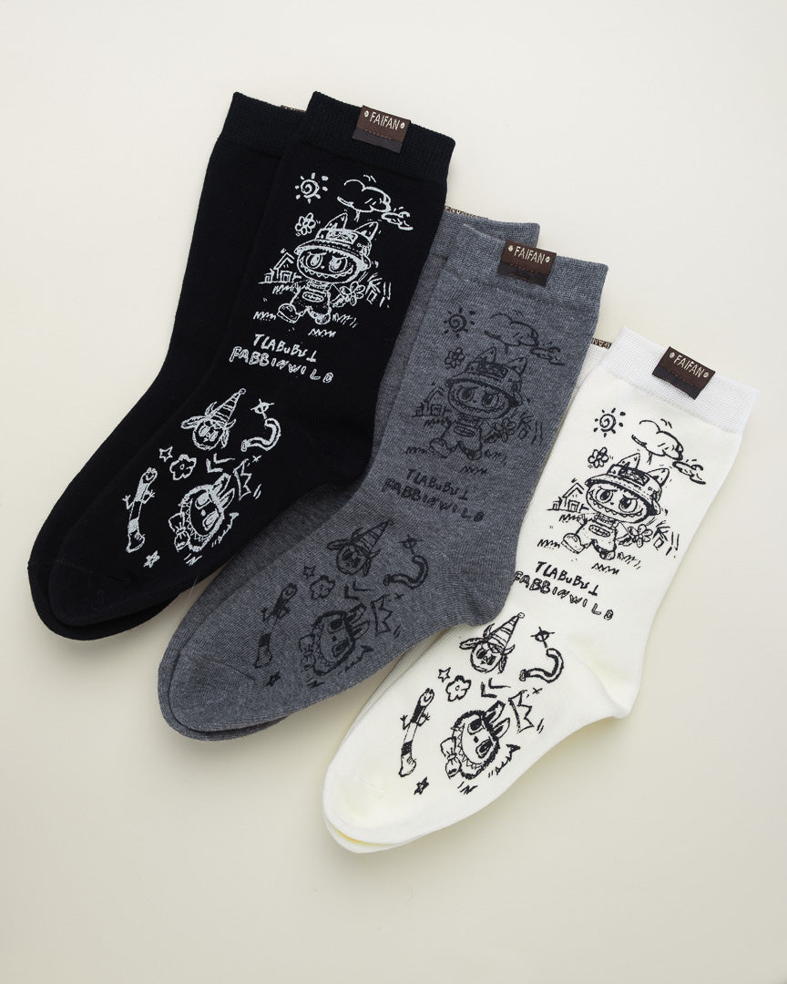 Labubu Graphic – Women's Crew Socks