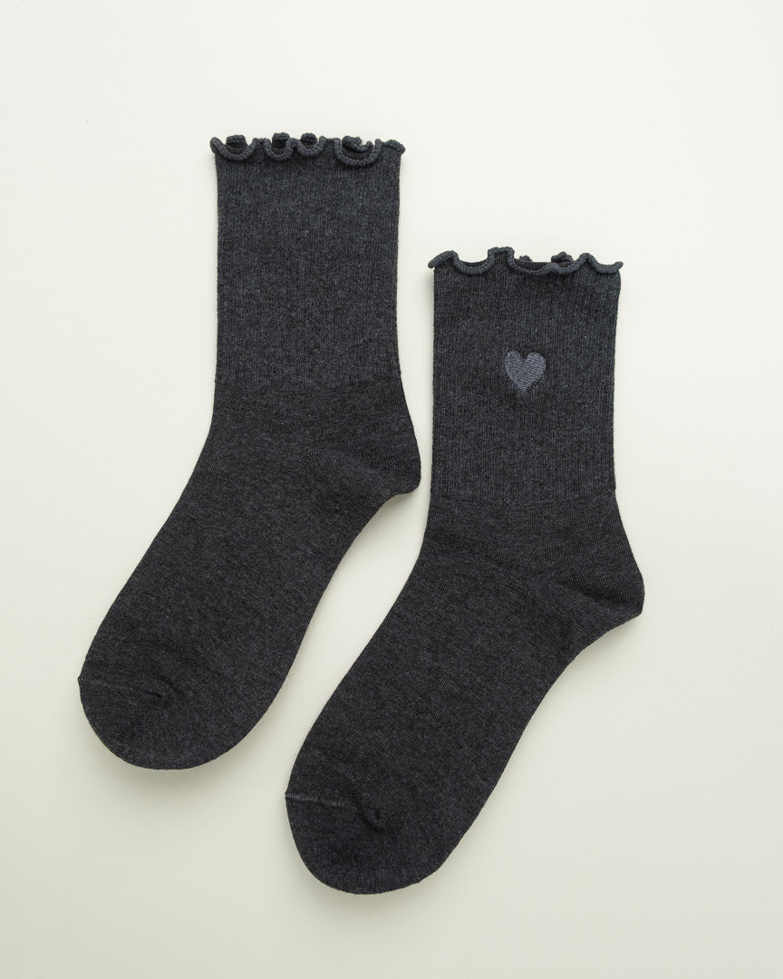 Sweet Heart Ruffle – Women's Crew Socks