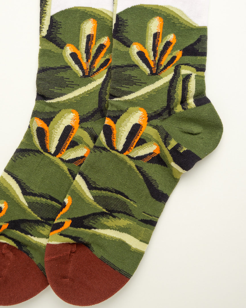 Wilderness Sketch – Women's Crew Socks
