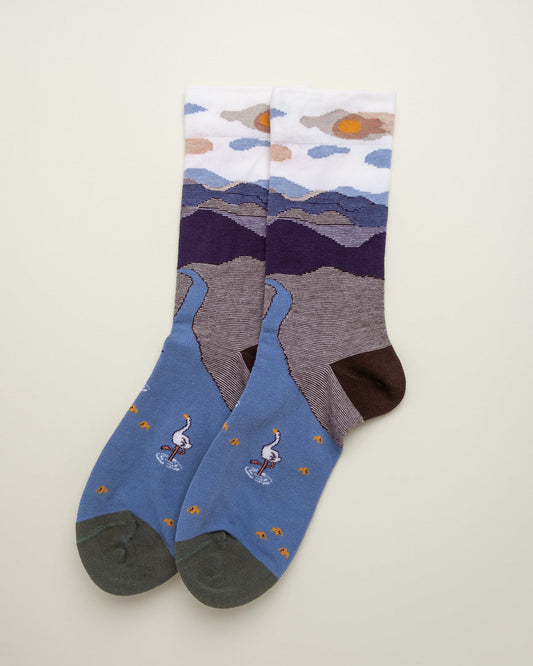 Valley Reflection – Women's Crew Socks