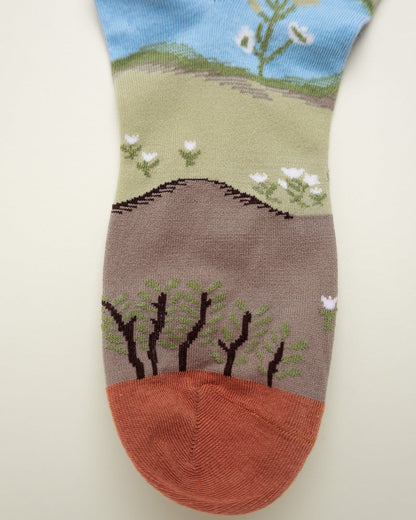 Riverside Tale – Women's Crew Socks