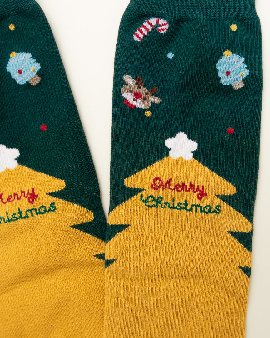 Merry Christmas Tree – Women's Crew Socks