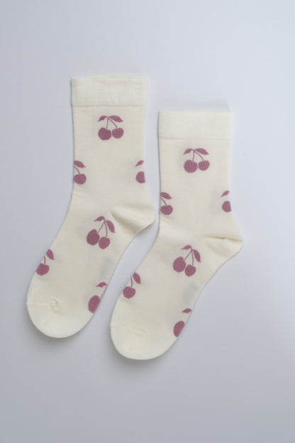 Cherry Kiss – Women's Cotton Crew Socks