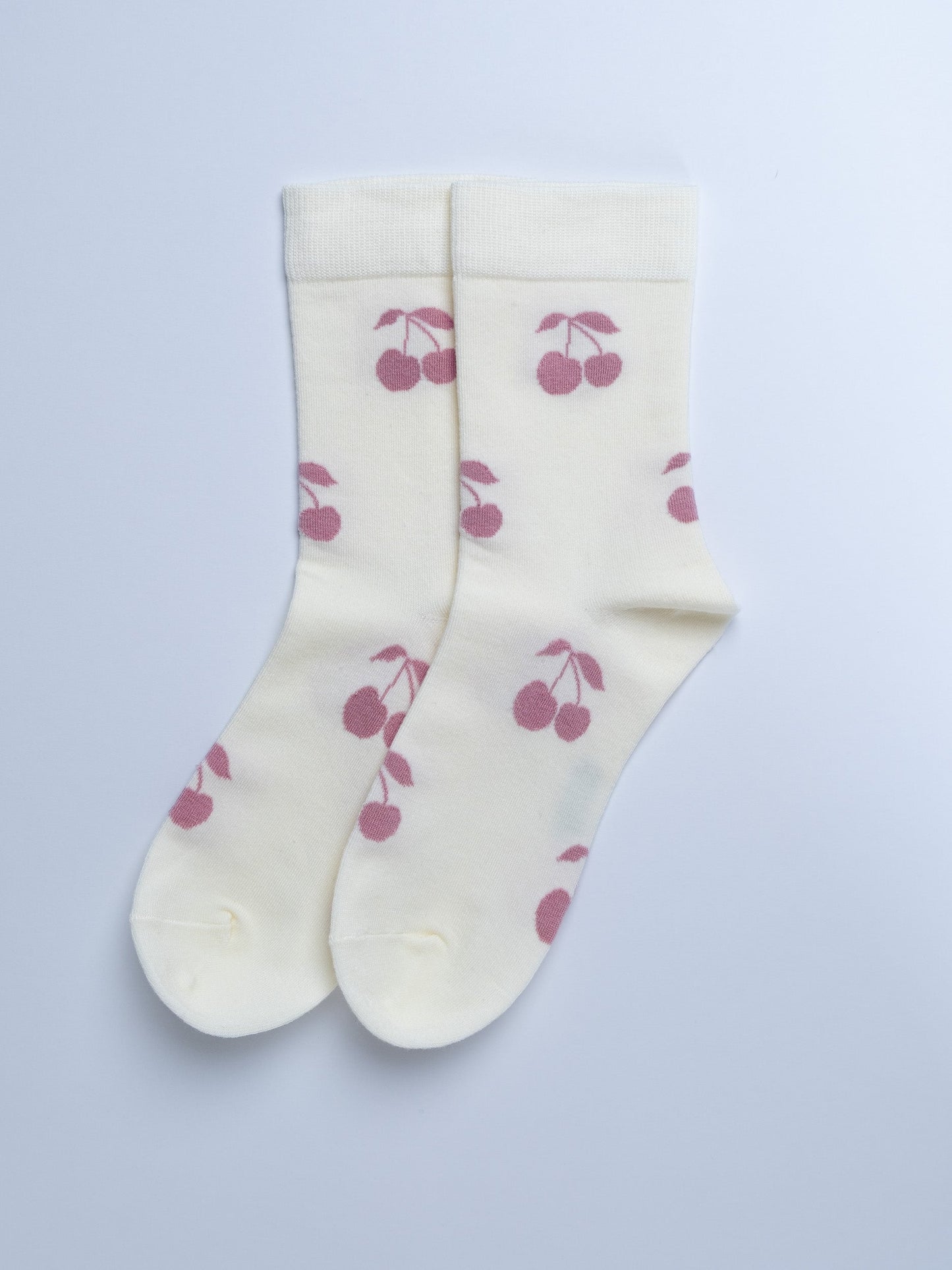 Cherry Kiss – Women's Cotton Crew Socks