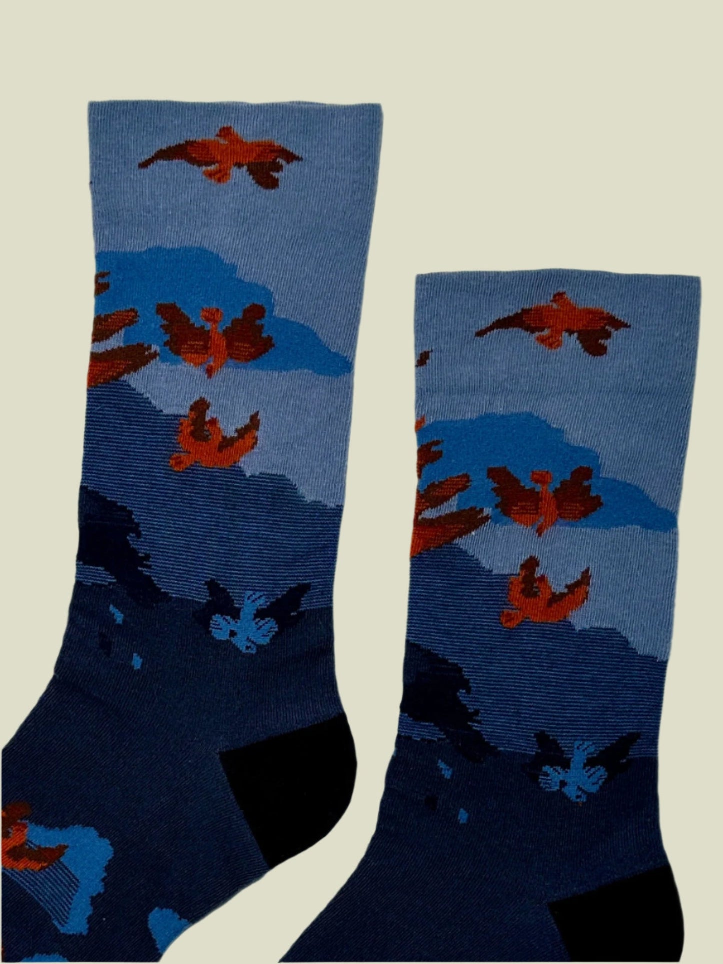 Firebirds Over Ridge – Women's Crew Socks