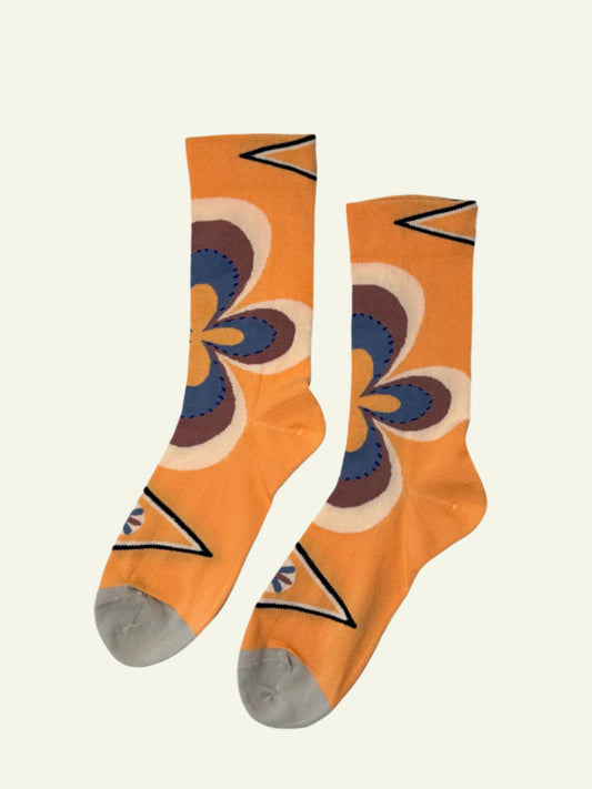 Groovy Blossom – Women's Crew Socks